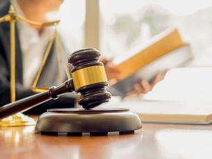 Nulle le donazioni ai propri amministratori di sostegno senza rendiconto approvato