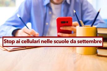 Scuola, Addio Al Cellulare Da Settembre, Arriva La Circolare Del ...