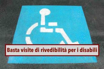 Invalidit civile, basta visite di rivedibilit per le persone con disabilit: ecco le novit dalla Ministra Locatelli