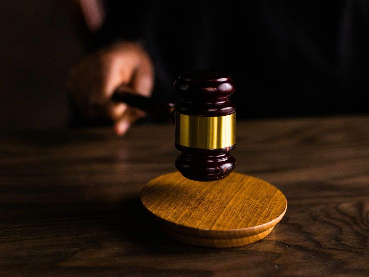 Revocatoria esclusa se il trasferimento immobiliare d� esecuzione a un preliminare con data certa: l�atto definitivo � un �atto dovuto�